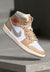 AIR JORDAN 1 MID - Baskets montantes - hemp/fire red/white/college grey/sail