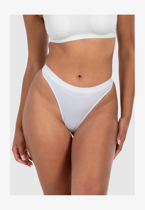 COMFORT STRING NYSA - String - weiß